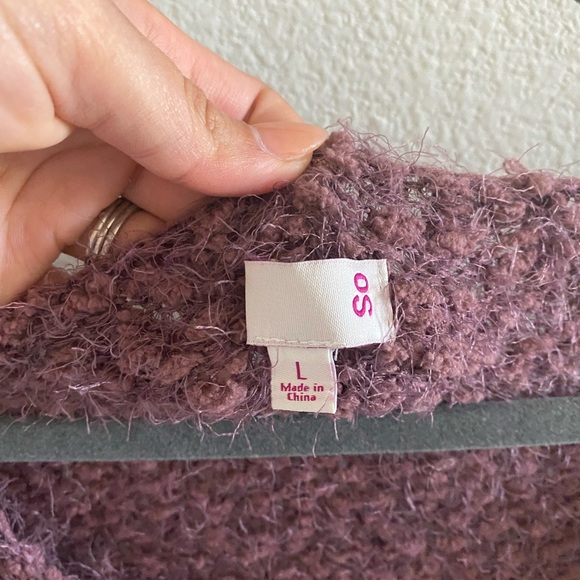 Oversized Striped Sweater - Picture 2 of 5